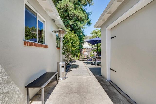 452 Church Street, Mountain View, CA 94041