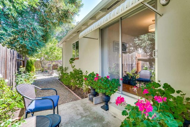 452 Church Street, Mountain View, CA 94041