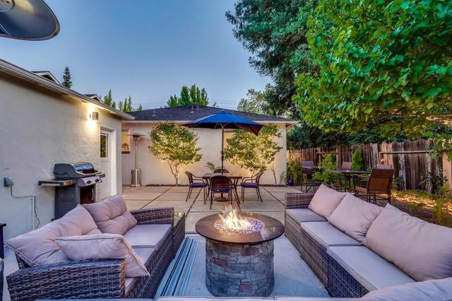 452 Church Street, Mountain View, CA 94041