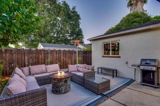 452 Church Street, Mountain View, CA 94041