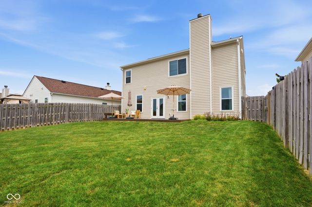 5781 White Pine Road, Whitestown, IN 46075