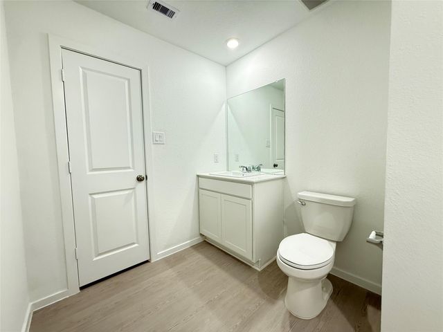 16802 Old Wagon Way, Hockley, TX 77447