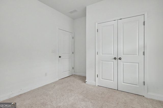 375 Plainfield Street, Fayetteville, GA 30215