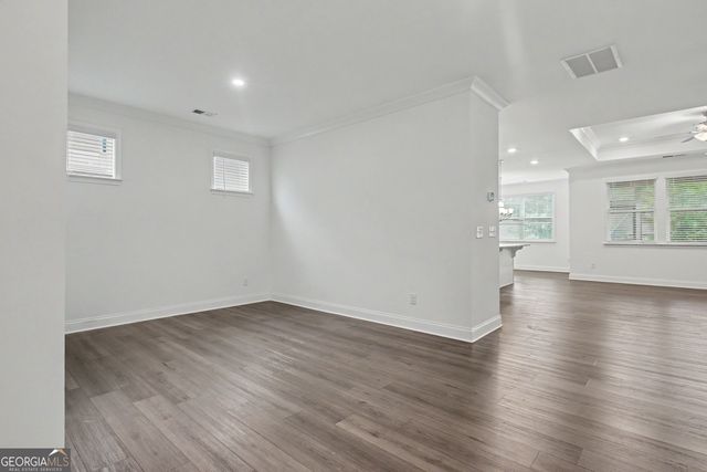 375 Plainfield Street, Fayetteville, GA 30215