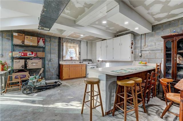 2896 Narrow Gauge Road, Reidsville, NC 27320