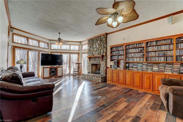 2896 Narrow Gauge Road, Reidsville, NC 27320
