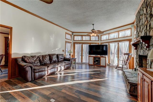 2896 Narrow Gauge Road, Reidsville, NC 27320
