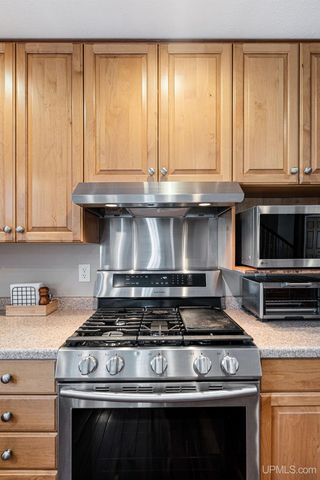 2831 Westview Drive, Marquette, MI 49855