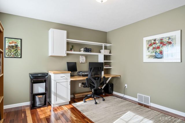 2831 Westview Drive, Marquette, MI 49855