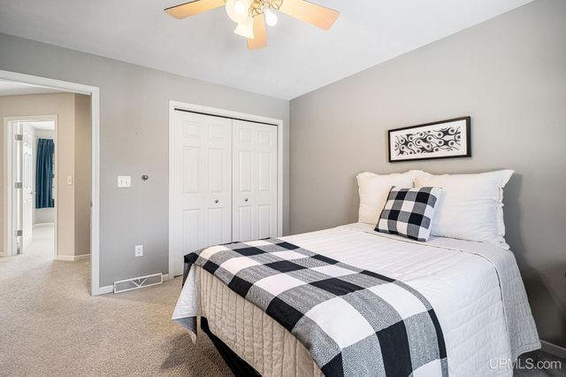 2831 Westview Drive, Marquette, MI 49855