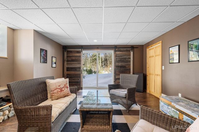 2831 Westview Drive, Marquette, MI 49855