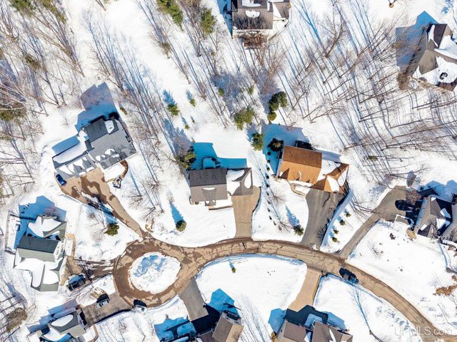 2831 Westview Drive, Marquette, MI 49855