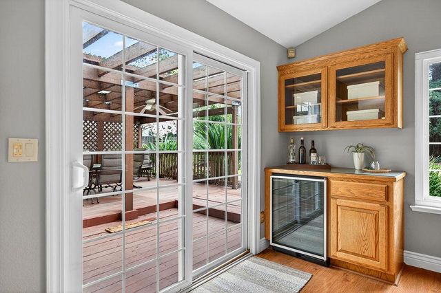 9414 Forest Vista Way, Elk Grove, CA 95758