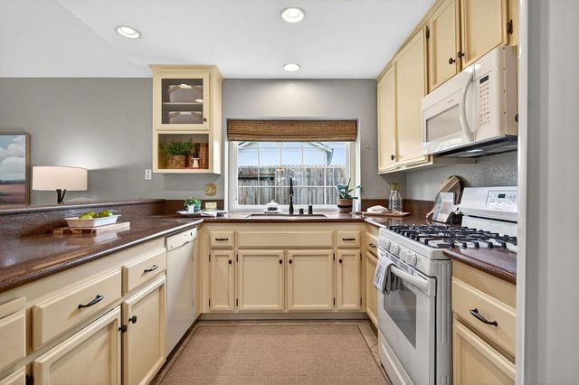 9414 Forest Vista Way, Elk Grove, CA 95758