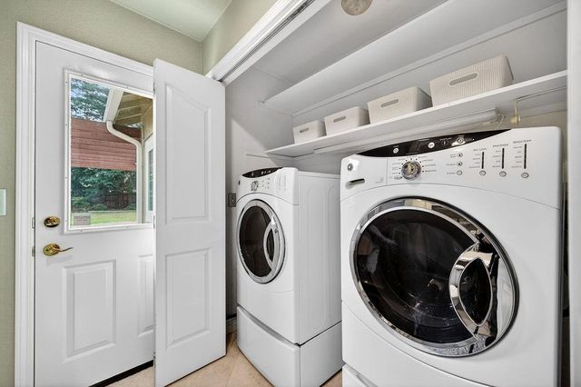 9414 Forest Vista Way, Elk Grove, CA 95758