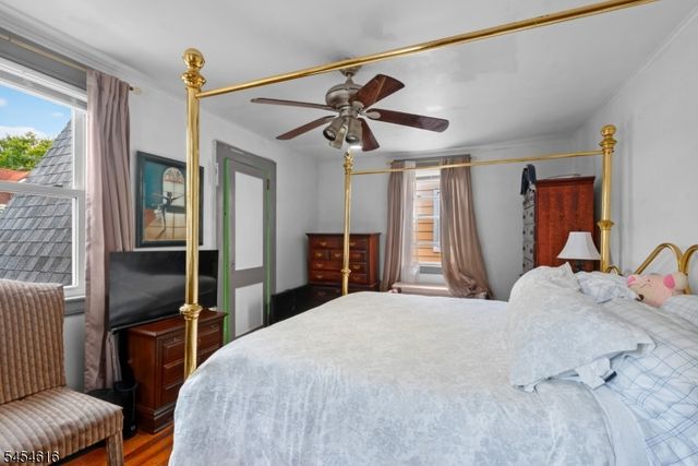 121 Scofield St, Newark City, NJ 07106