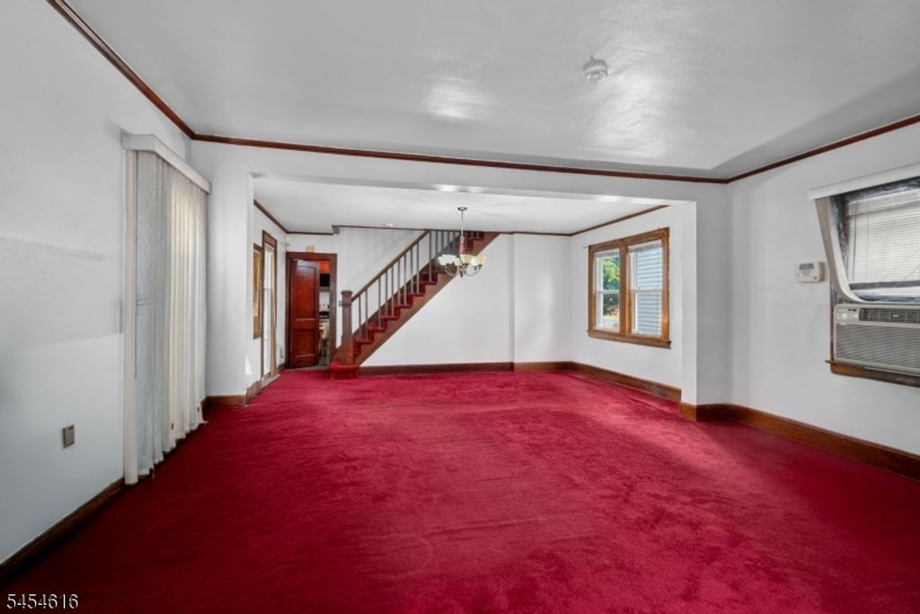 121 Scofield St, Newark City, NJ 07106 — photo 5