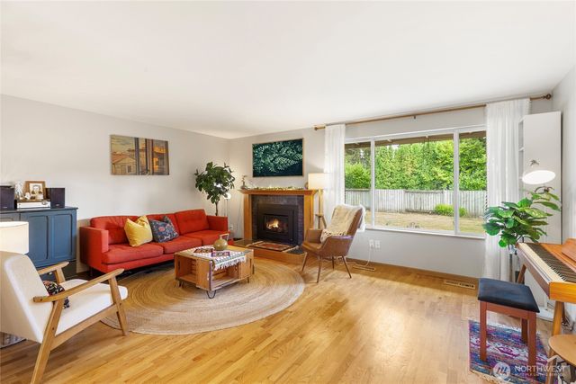 8622 NE 139th Street, Kirkland, WA 98034