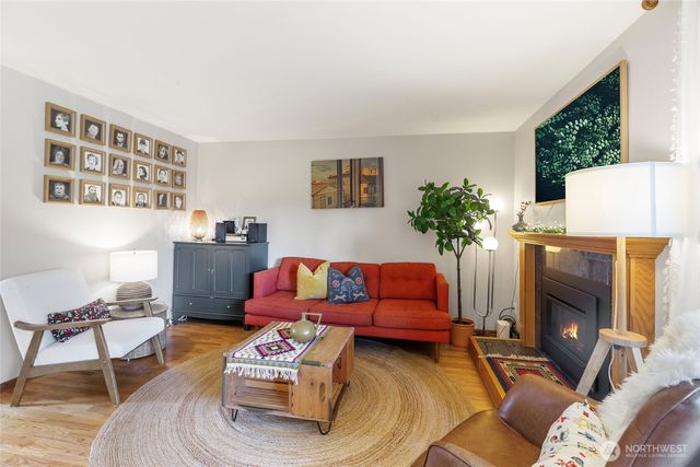 8622 NE 139th Street, Kirkland, WA 98034