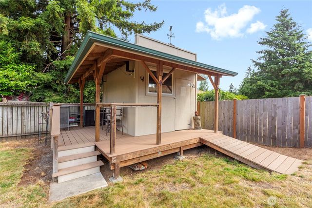 8622 NE 139th Street, Kirkland, WA 98034