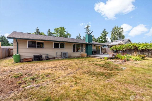 8622 NE 139th Street, Kirkland, WA 98034