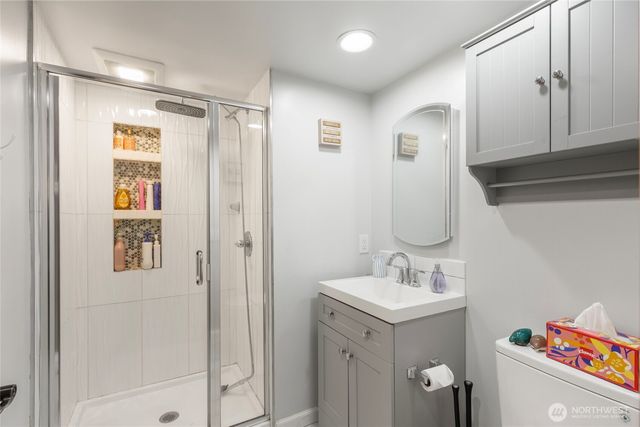 8622 NE 139th Street, Kirkland, WA 98034