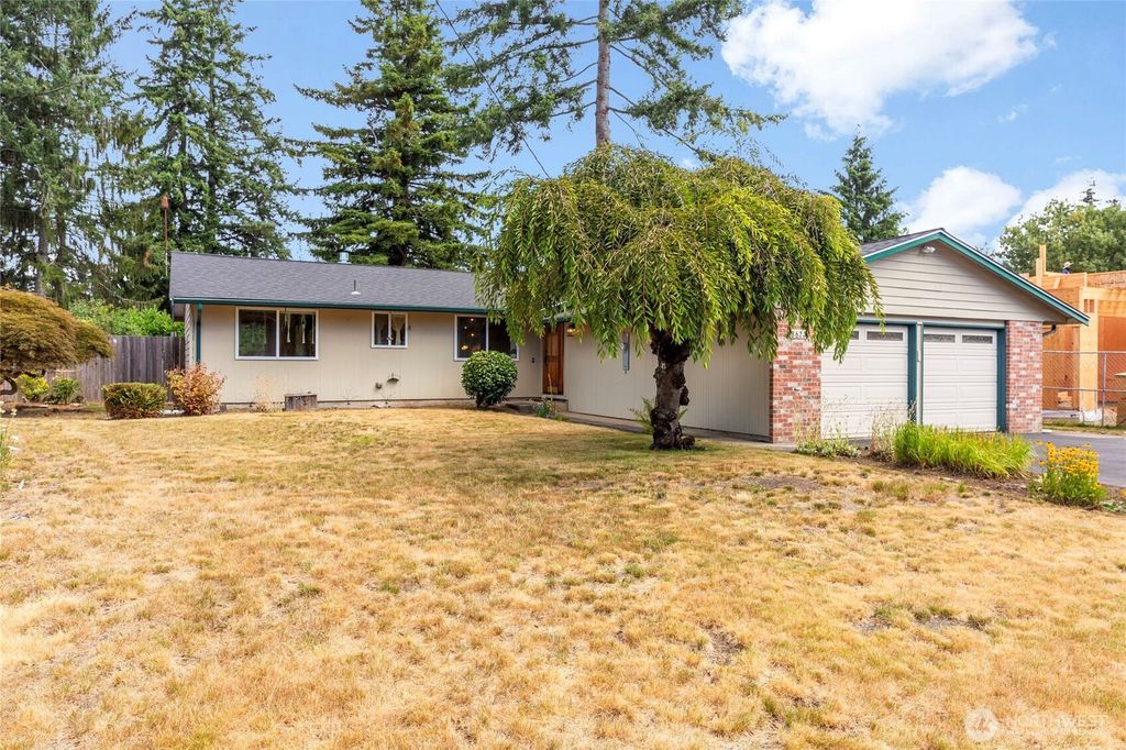 8622 NE 139th Street, Kirkland, WA 98034
