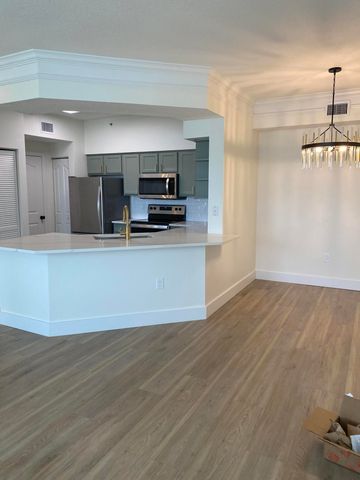 9887 Baywinds Drive 4304, West Palm Beach, FL 33411