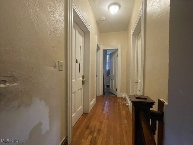 2064 W 104th Street, Cleveland, OH 44102