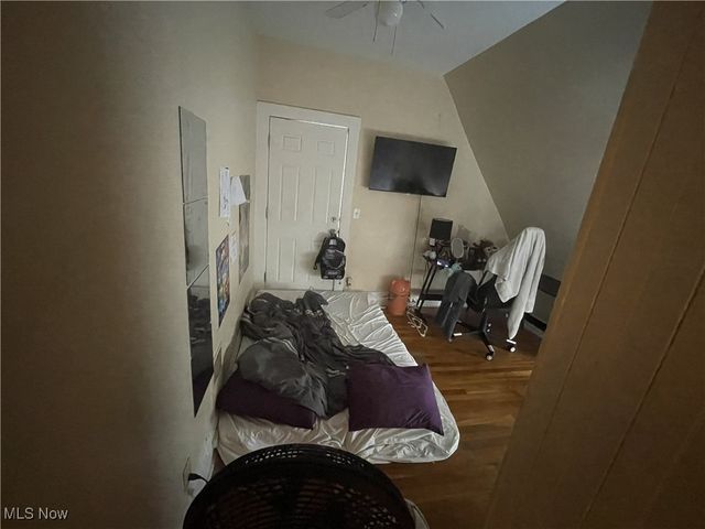 2064 W 104th Street, Cleveland, OH 44102