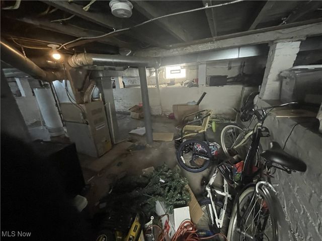 2064 W 104th Street, Cleveland, OH 44102