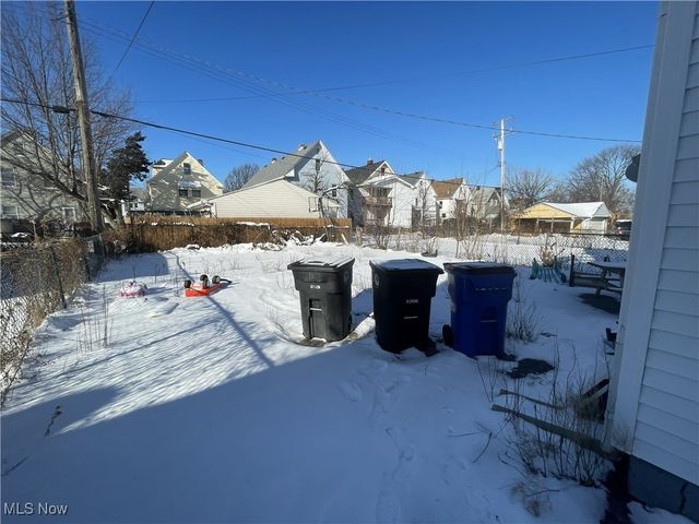 2064 W 104th Street, Cleveland, OH 44102