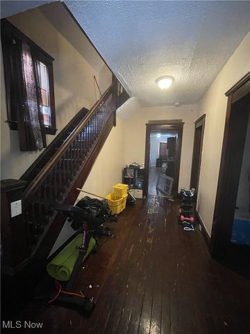 2064 W 104th Street, Cleveland, OH 44102