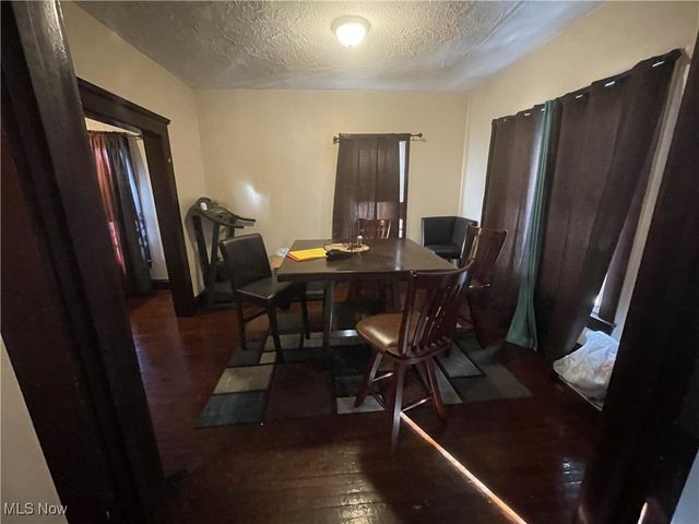 2064 W 104th Street, Cleveland, OH 44102