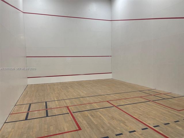 1010 Brickell Ave 2911, Miami, FL 33131