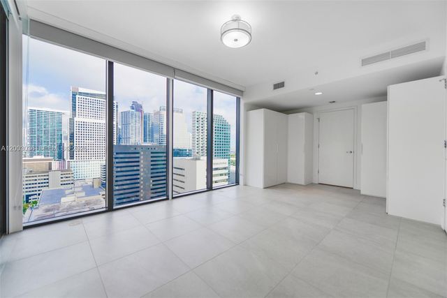 1010 Brickell Ave 2911, Miami, FL 33131