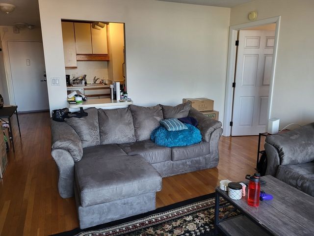 44 Washington St. 703, Brookline, MA 02445