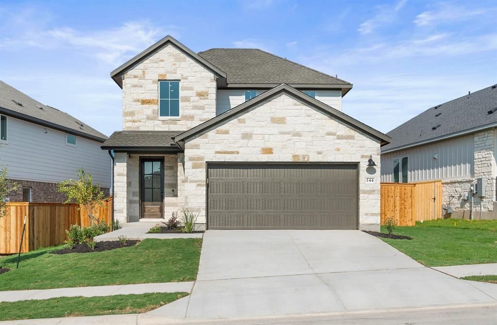 144 Granit Oak Drive, Dripping Springs, TX 78620
