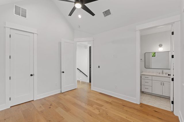 408 W 34th ST 2, Austin, TX 78705