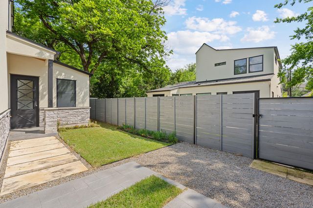 408 W 34th ST 2, Austin, TX 78705
