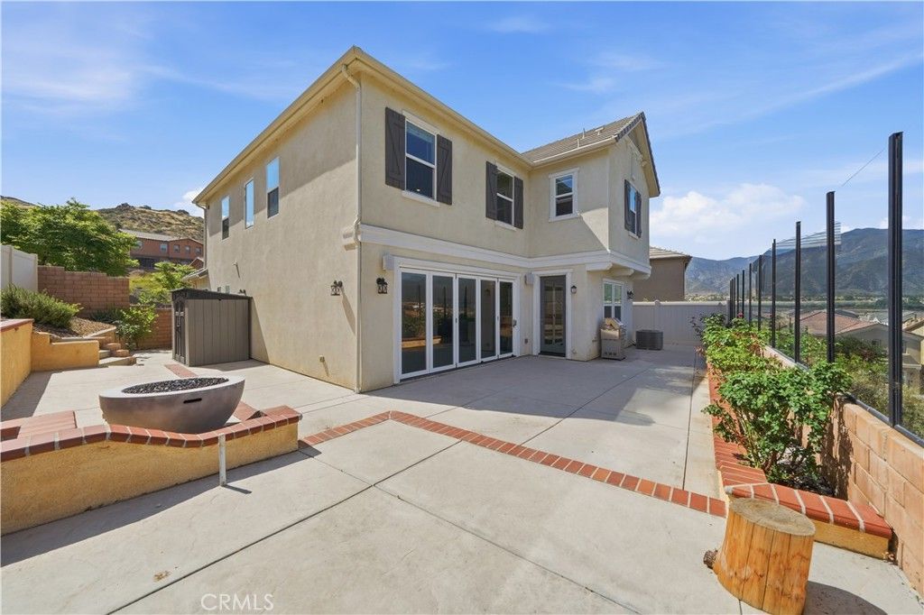 Image 11 of property listing at 24655 Acadia, Corona, CA 92883
