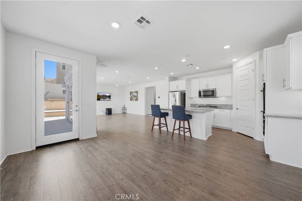 Image 22 of property listing at 24655 Acadia, Corona, CA 92883