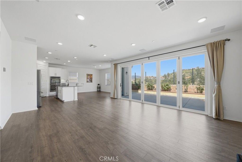 Image 4 of property listing at 24655 Acadia, Corona, CA 92883