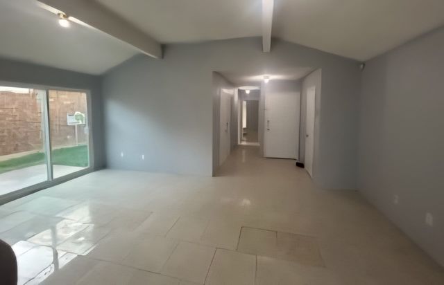 330 Valley Springs Drive, Arlington, TX 76018