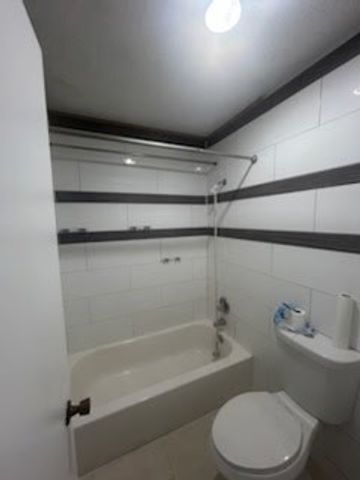 330 Valley Springs Drive, Arlington, TX 76018