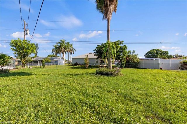 1211 34th ST, Cape Coral, FL 33904
