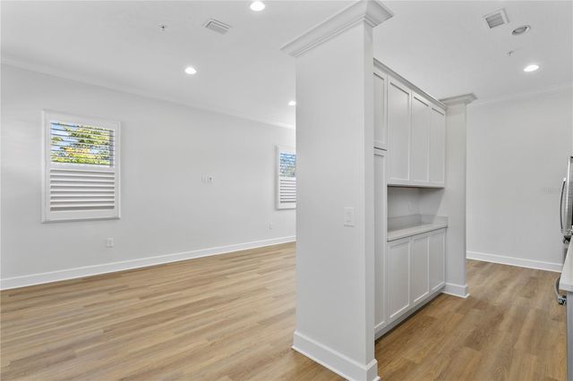 1903 W BRISTOL AVENUE 2, Tampa, FL 33606