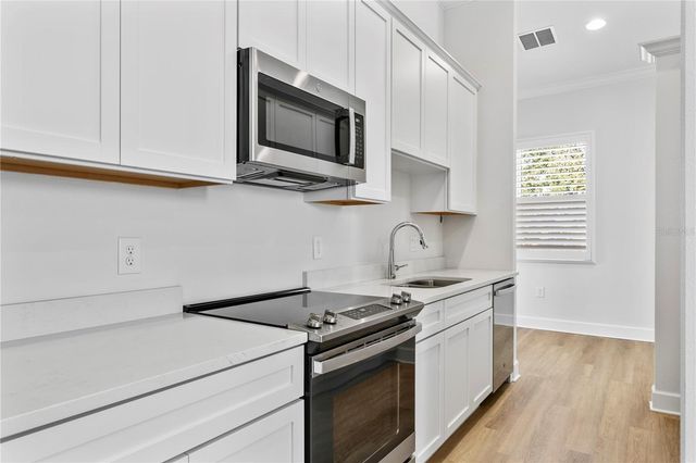 1903 W BRISTOL AVENUE 2, Tampa, FL 33606