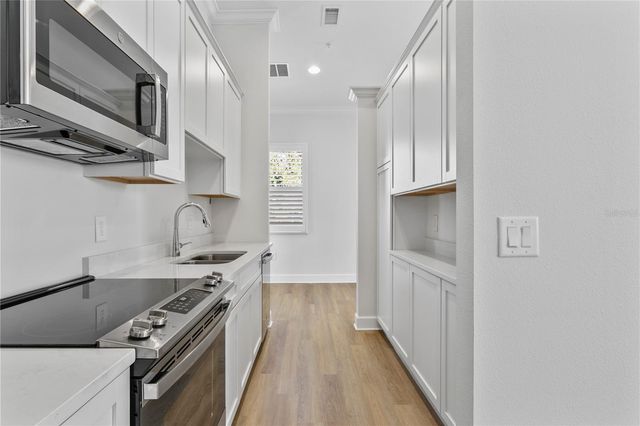 1903 W BRISTOL AVENUE 2, Tampa, FL 33606