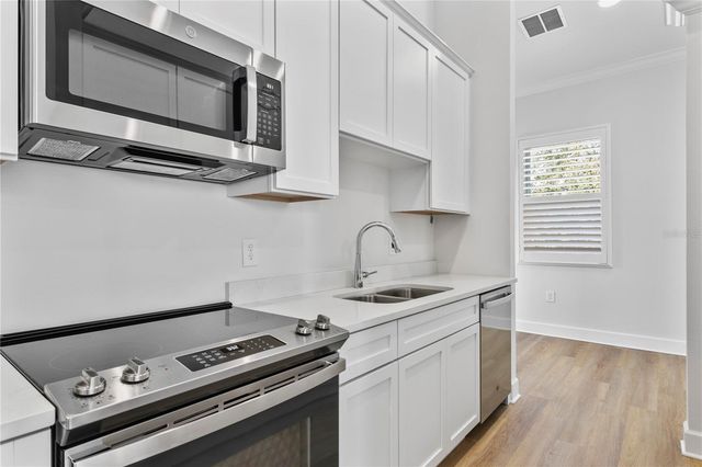 1903 W BRISTOL AVENUE 2, Tampa, FL 33606